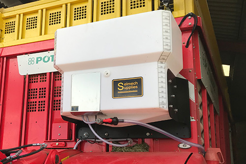 250 litre tank kit on Pottinger wagon