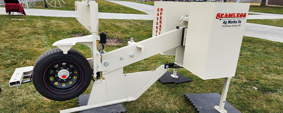 A pellet dispnser using a Selmech Supplies Powdermaster rotor feed assembly